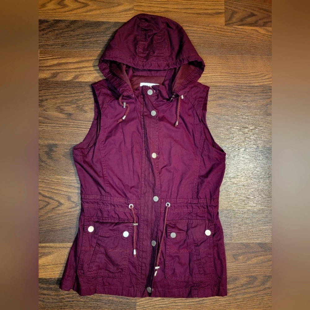 YMI vest
